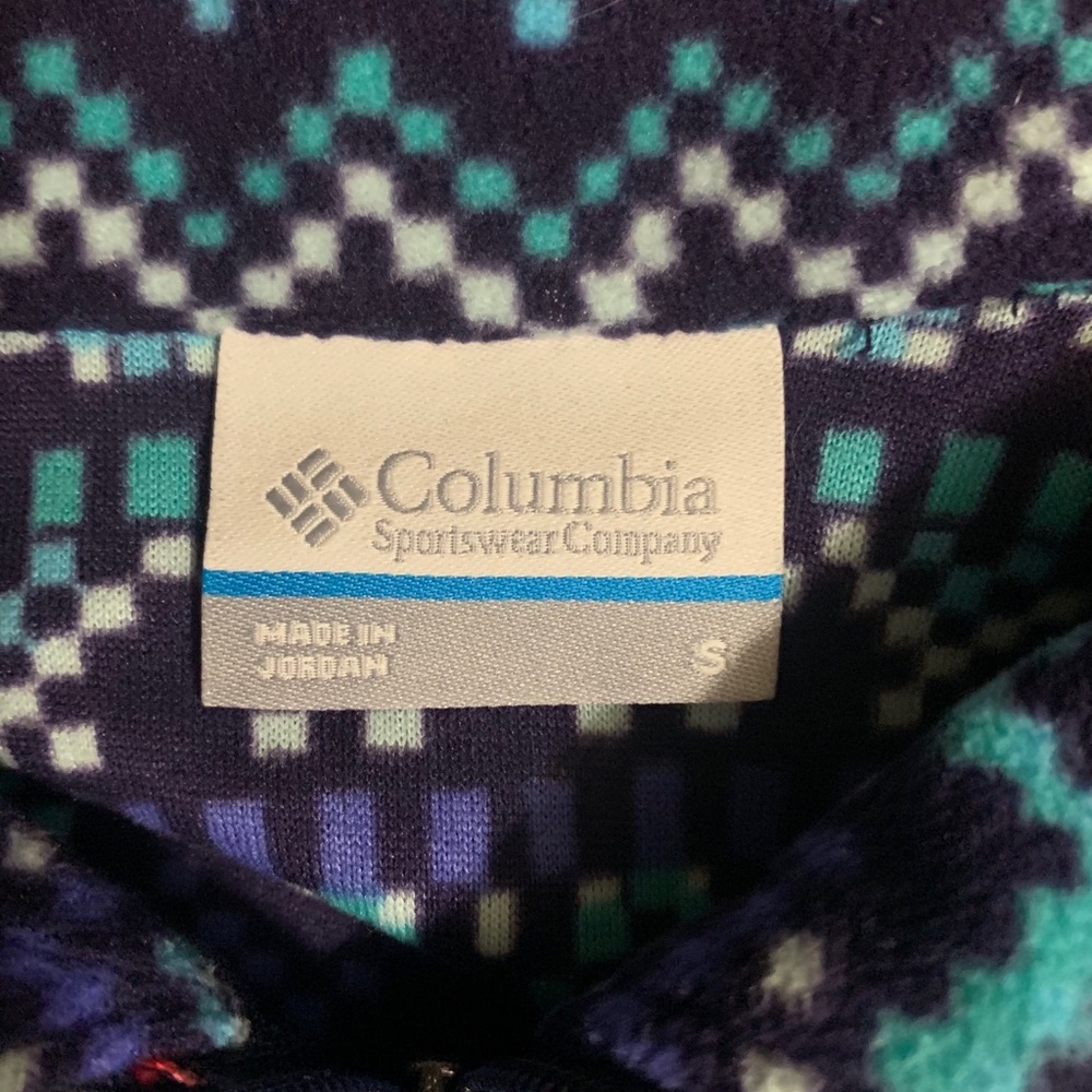 Columbia Pullover - Picture 3 of 3